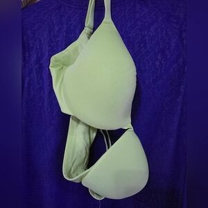 Cacique Bra Size 40D - Pale Yellow NWT
